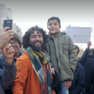 The presence of Iranians in protests against the recent riots