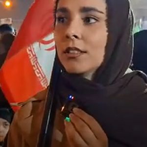 کلیپ جواب مردم به تهدید های رییس جمهور امریکا | جواب مردم در پی تهدید ترامپ به زدن زیر ساخت ها