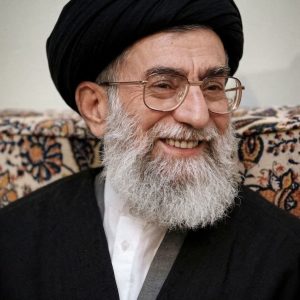 پوستر پرتره امام شهید حضرت آیت‌الله خامنه‌ای | به مناسبت مراسم چهلم امام شهید(3)