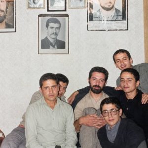 تصویر دیده نشده از حضرت آیت‌الله سید مجتبی خامنه‌ای | در کنار همرزمان