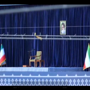 کلیپ چگونه خون‌خواه باشیم؟ | خونخواهی ادامه دارد و به پرچمداری امت مبعوث تجلی می‌یابد.